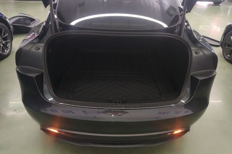 Tesla Model 3 2025 #19 Tesla Model 3 2025 car image #19