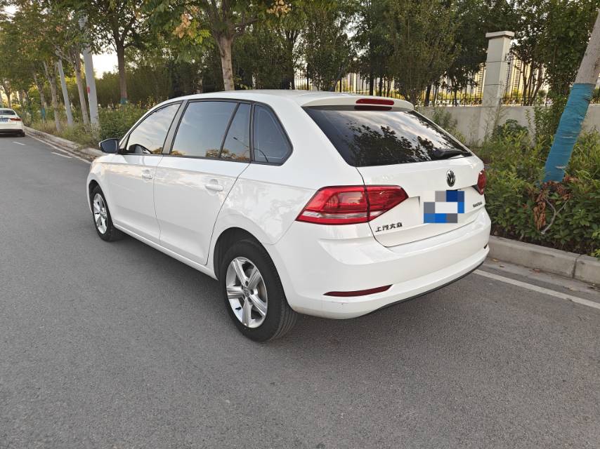 Volkswagen Santana 2016 car image #8