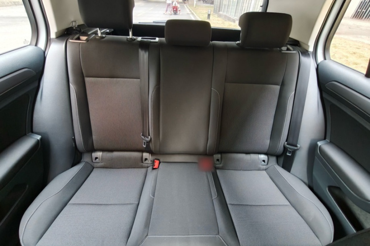 Volkswagen Golf 2016 car image #17