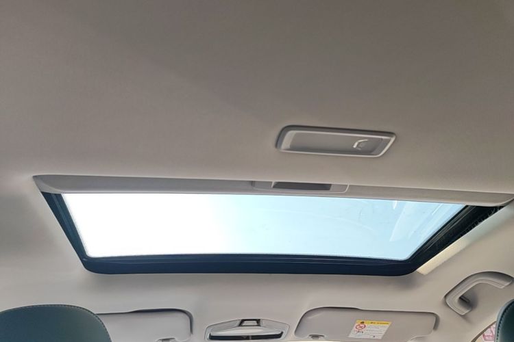 GEELY Emgrand 2023 immagine di auto #20