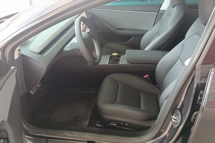 Tesla Model 3 2024 #15 Tesla Model 3 2024 car image #15