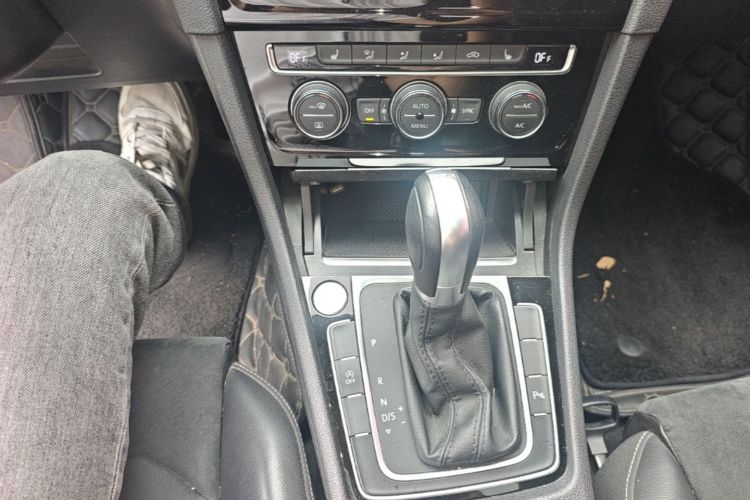 Volkswagen Golf 2015 #14 Volkswagen Golf 2015 car image #14