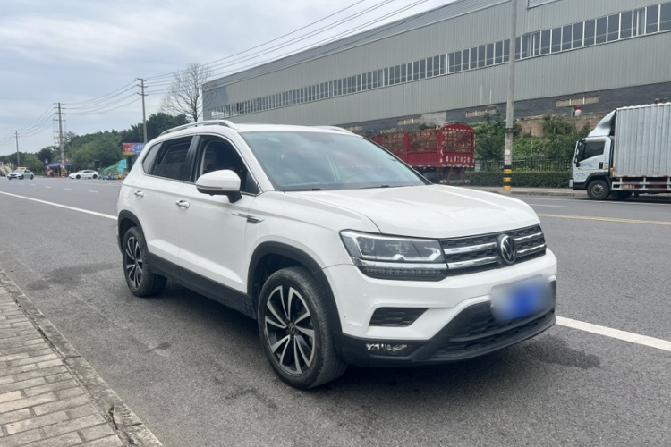 Volkswagen Tharu 2021 #5 Volkswagen Tharu 2021 car image #5