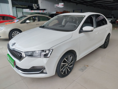 Skoda Rapid 2021 Skoda Rapid 2021 image de voiture