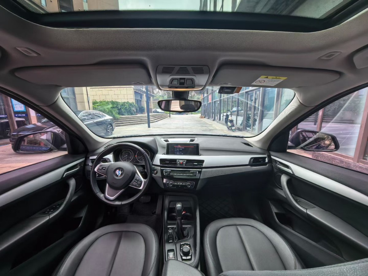 BMW X1 2018 car image #6