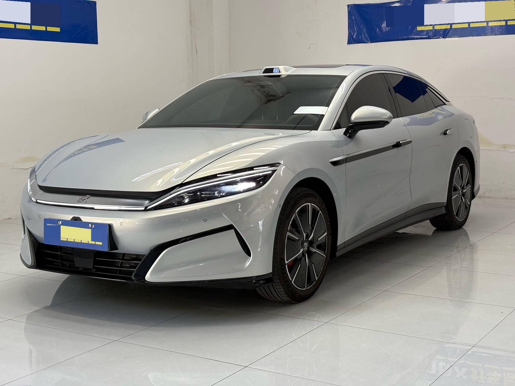 BYD HanL 2025 изображение автомобиля 