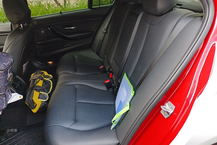 BMW 3 Series 2018 #19 BMW 3 Series 2018 car image #19
