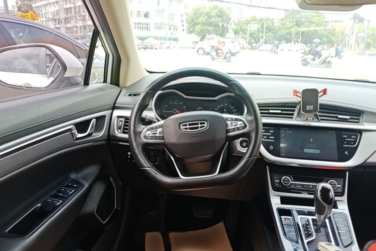 GEELY Emgrand GS 2019 #11 GEELY Emgrand GS 2019 car image #11