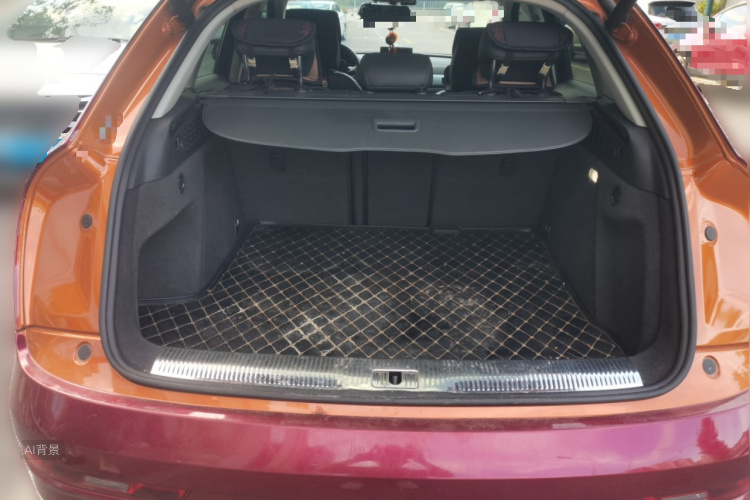 Audi Q3 2017 car image #21