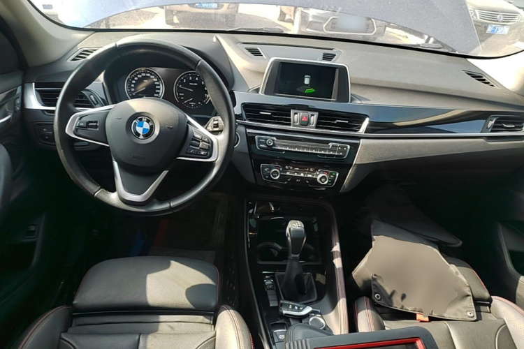 BMW X1 2018 #10 BMW X1 2018 car image #10