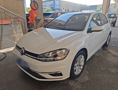 Volkswagen Golf 2020 Volkswagen Golf 2020 immagine di auto