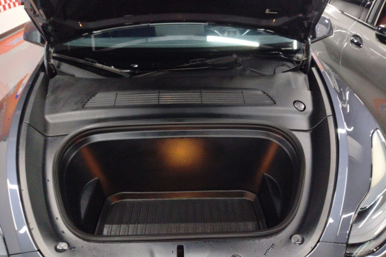 Tesla Model Y 2022 #22 Tesla Model Y 2022 car image #22