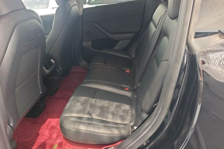 Tesla Model Y 2023 #17 Tesla Model Y 2023 car image #17