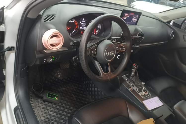 Audi A3 2021 car image #10