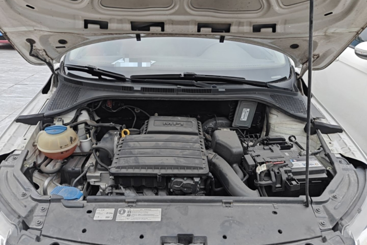 Skoda Rapid 2016 #20 Skoda Rapid 2016 car image #20
