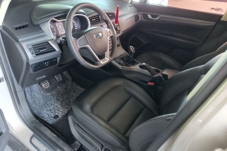 GEELY Emgrand GS 2018 car image #10