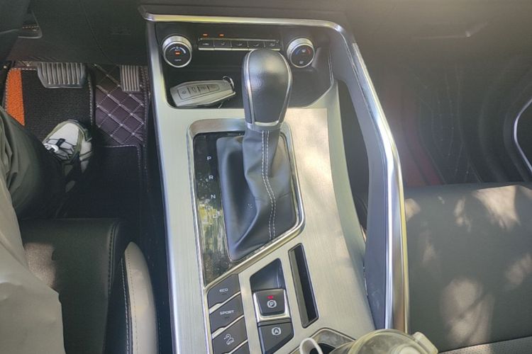 GEELY Coolray 2020 #14 GEELY Coolray 2020 image de voiture #14