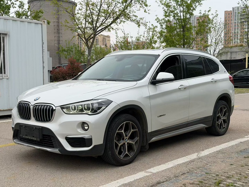 BMW X1 2018 car image #2