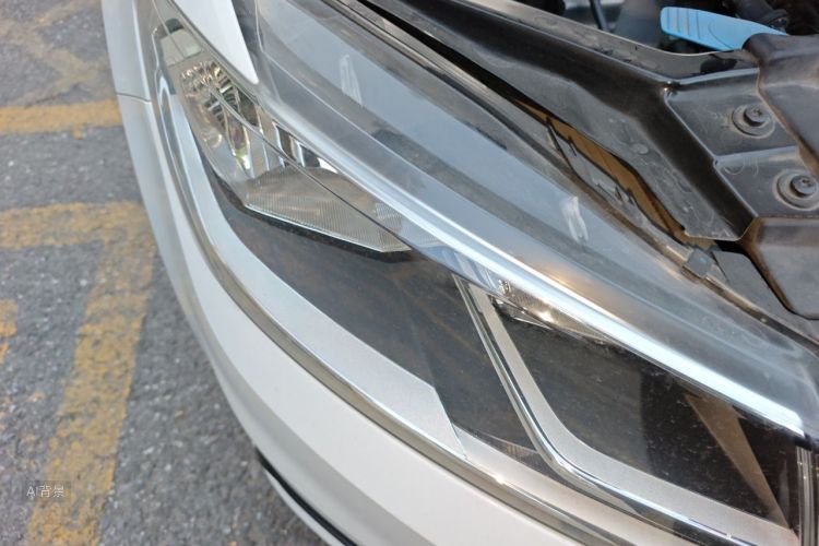 Volkswagen Santana 2016 car image #8