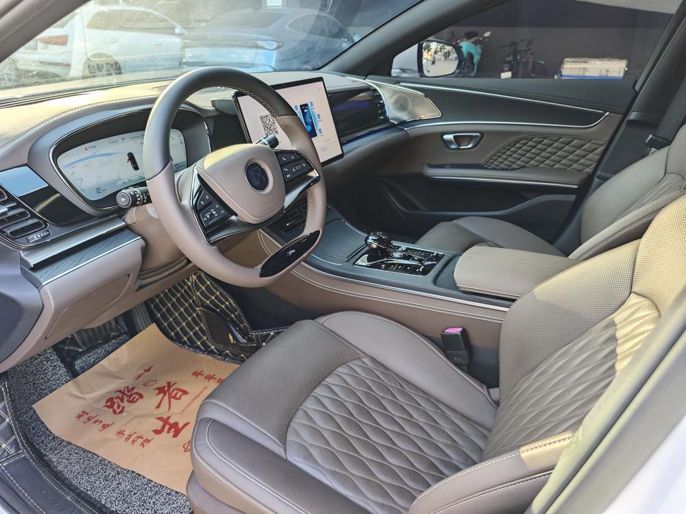 BYD Han 2022 car image #16