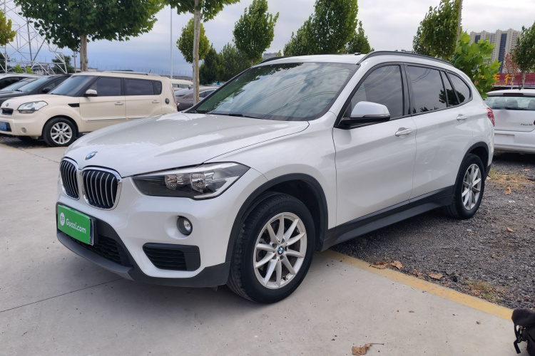 BMW X1 2018 #2 BMW X1 2018 car image #2