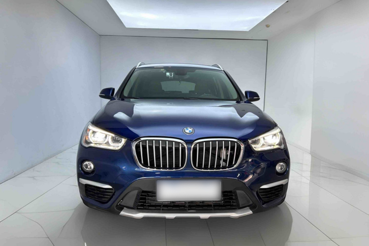 BMW X1 2018 #3 BMW X1 2018 car image #3