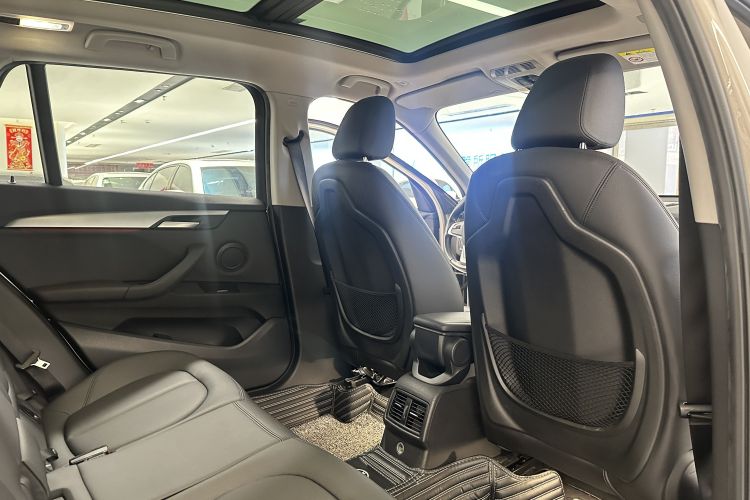 BMW X1 2017 image de voiture #14