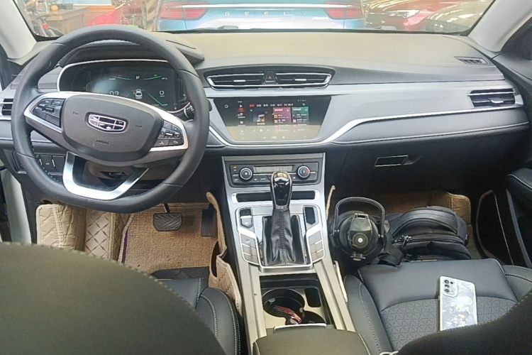 GEELY Emgrand 2021 #10 GEELY Emgrand 2021 car image #10