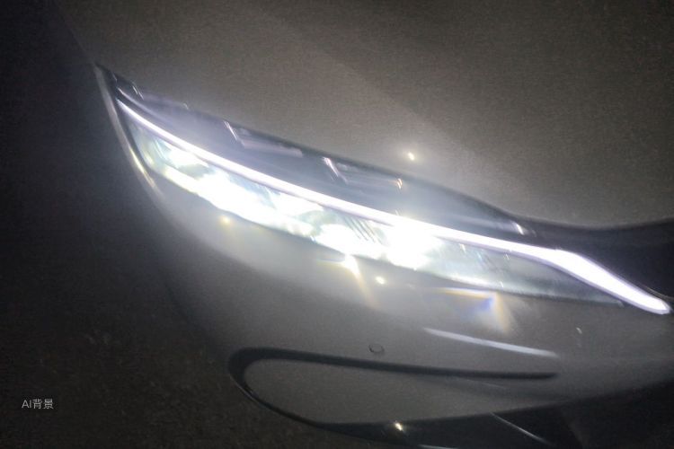 BYD Han 2025 car image #8