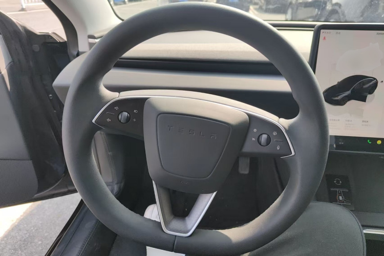 Tesla Model 3 2024 #11 Tesla Model 3 2024 car image #11