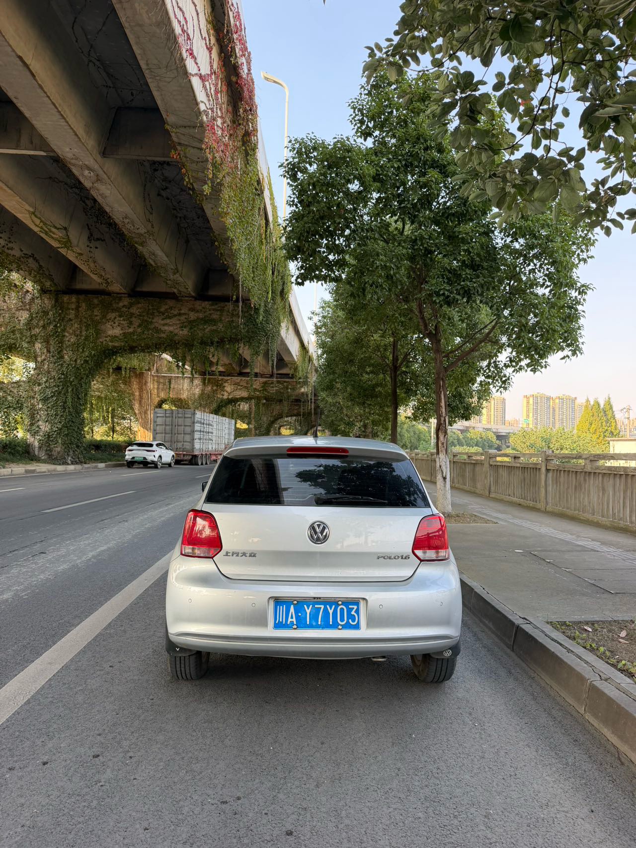 Volkswagen Polo 2011 صورة سيارة #6