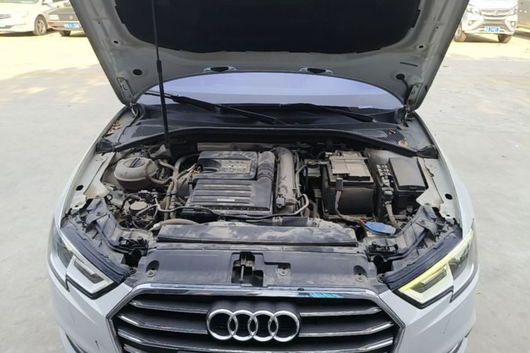 Audi A3 2020 car image #22