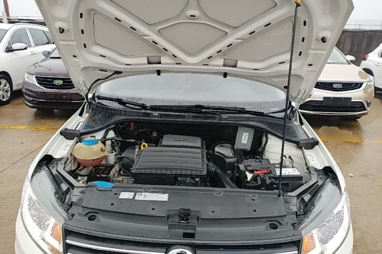 Volkswagen Santana 2017 #22 Volkswagen Santana 2017 car image #22