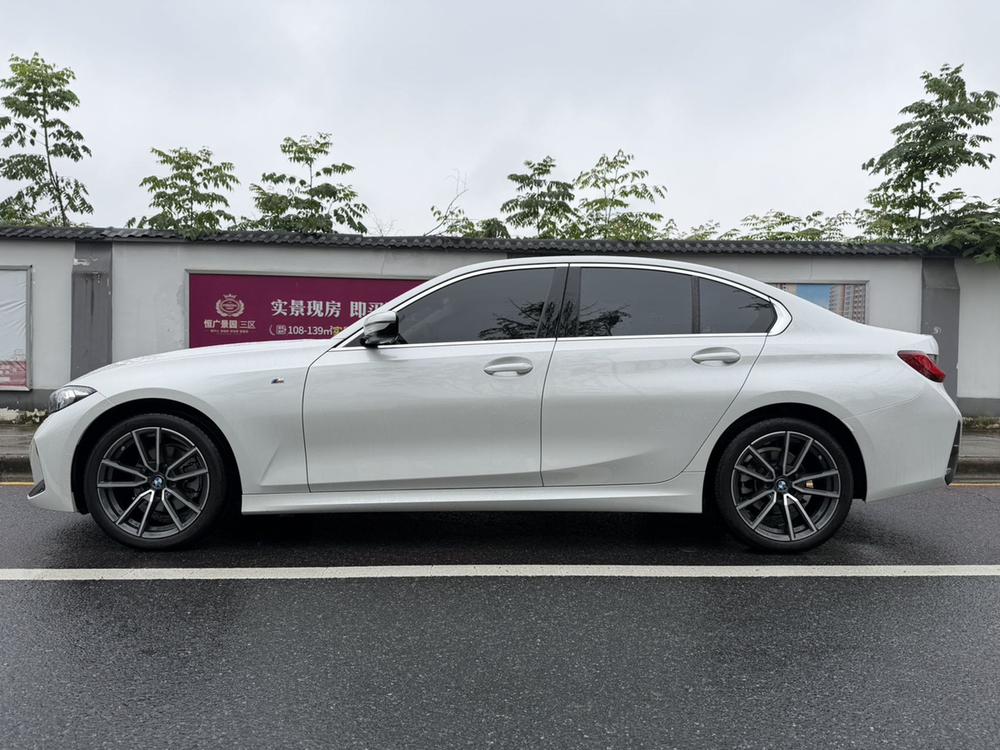 BMW 3 Series 2023 #4 BMW 3 Series 2023 car image #4