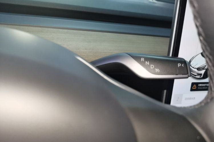 Tesla Model 3 2021 #14 Tesla Model 3 2021 car image #14