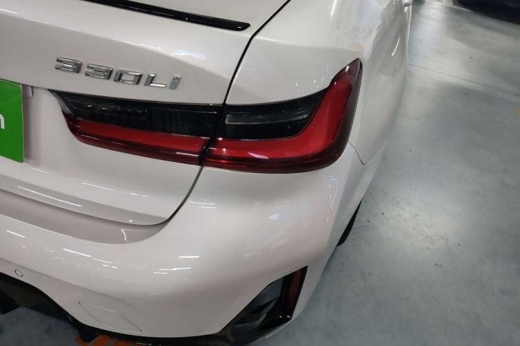 BMW 3 Series 2025 #8 BMW 3 Series 2025 car image #8