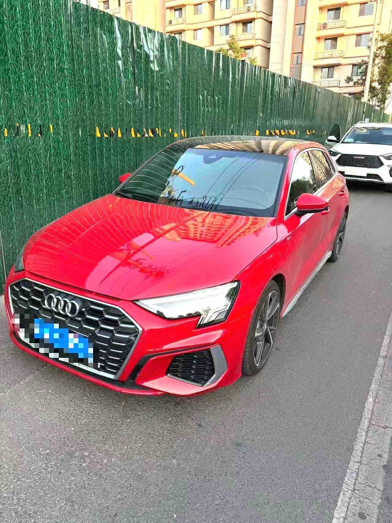2021 immagine di auto 