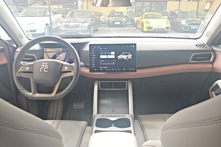 BYD YuanUP 2025 car image #10