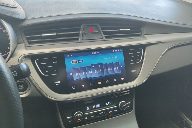 GEELY Emgrand GS 2018 #13 GEELY Emgrand GS 2018 car image #13