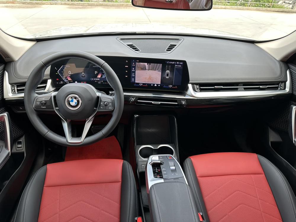 BMW X1 2023 car image #11