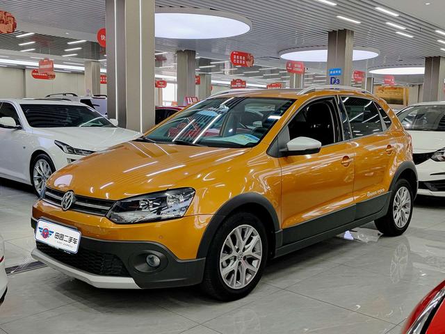 Volkswagen Polo 2018 car image #12