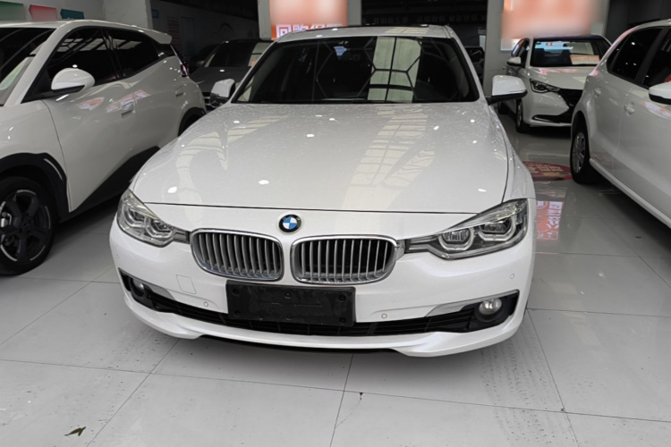 BMW 3 Series 2017 #3 BMW 3 Series 2017 car image #3