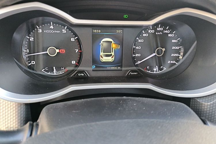GEELY Emgrand GS 2017 car image #14