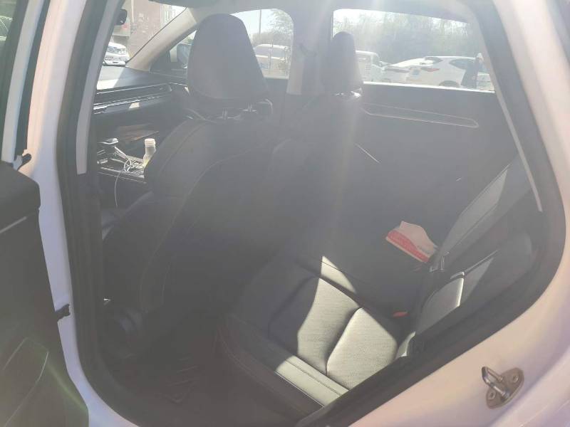 GEELY Emgrand 2023 #4 GEELY Emgrand 2023 صورة سيارة #4