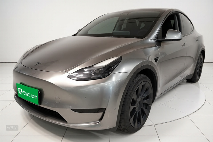 Tesla Model Y 2022 #2 Tesla Model Y 2022 car image #2