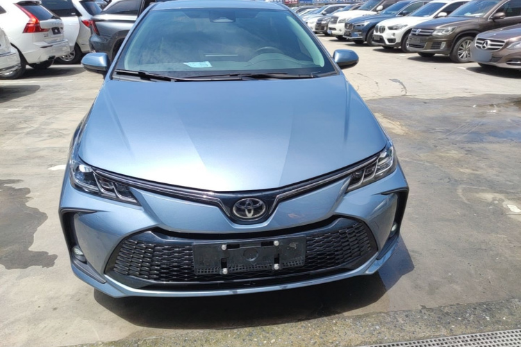Toyota Corolla 2025 car image #3
