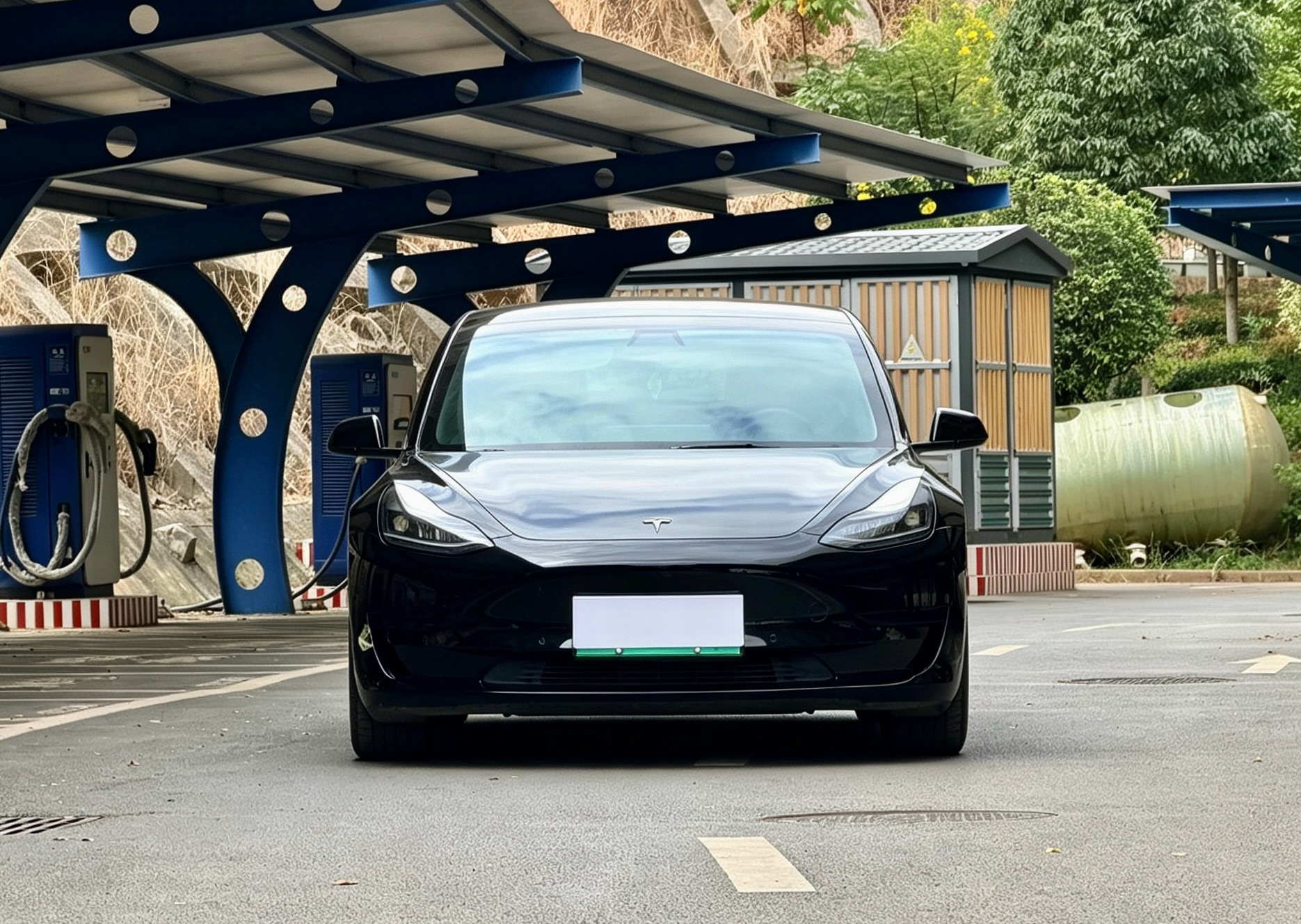 Tesla Model 3 2023 #2 Tesla Model 3 2023 car image #2