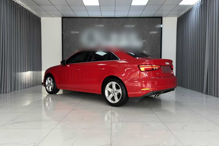 Audi A3 2019 car image #4