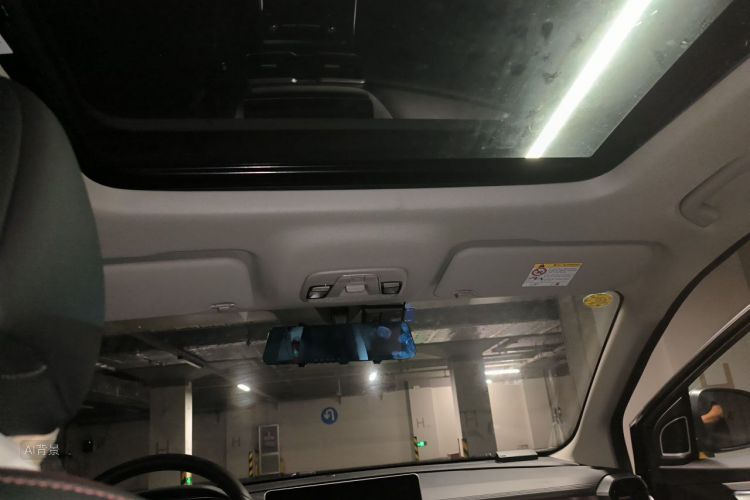 GEELY Coolray 2022 car image #20
