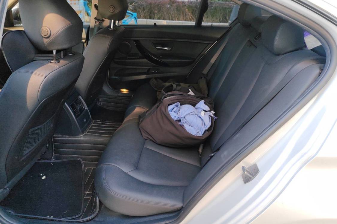 BMW 3 Series 2017 #19 BMW 3 Series 2017 car image #19